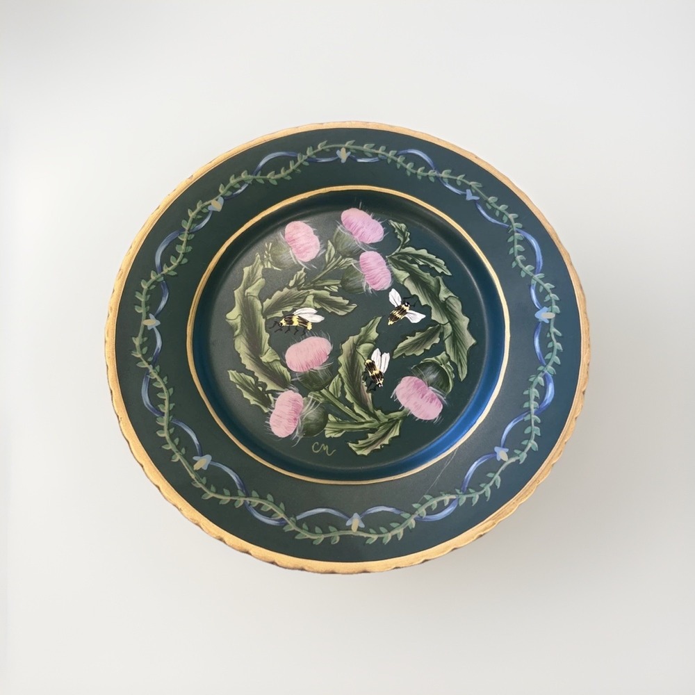 Claire Murray Handpainted Plates Vtg Green Floral Bee Scalloped Edge Set of‎ 2